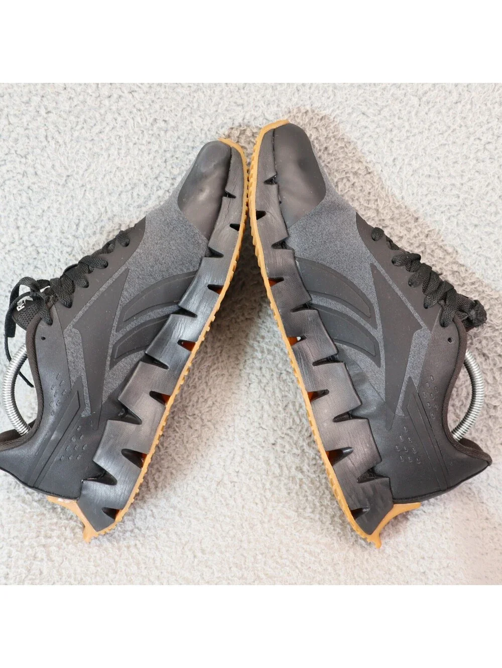 Reebok Men sz 11 ZIG Dynamica 2.0 CL [100069841/IF5943]